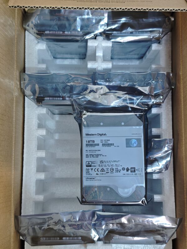 18TB SAS HDD WUH721818AL5204 Ultrastar DC HC550