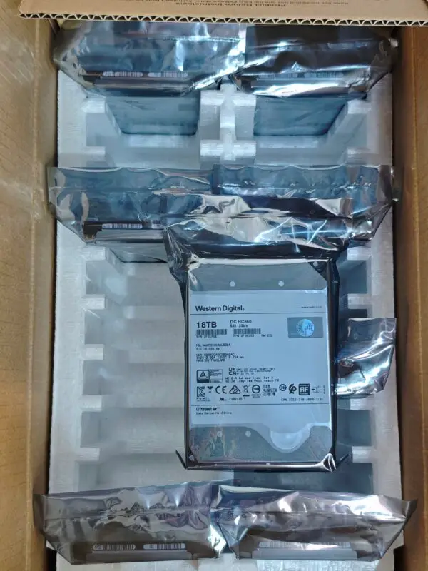 18TB SAS HDD WUH721818AL5204 Ultrastar DC HC550