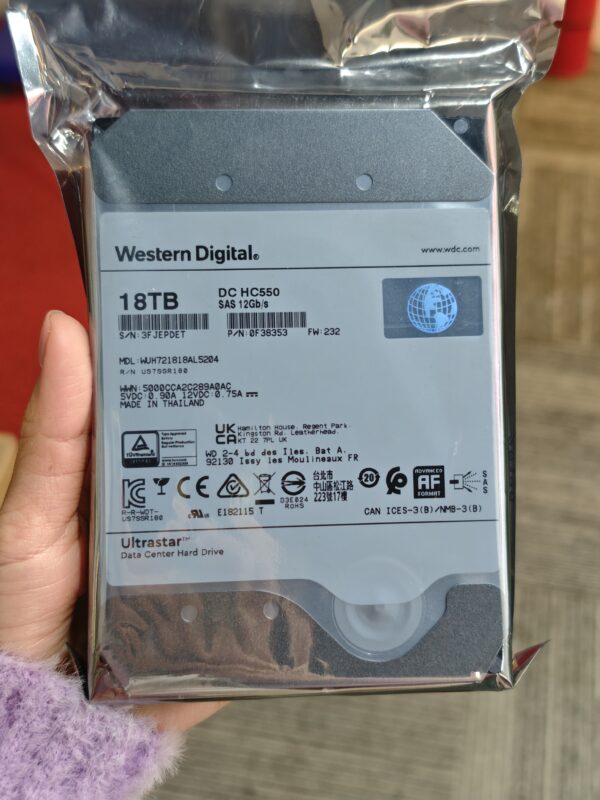 18TB SAS HDD WUH721818AL5204 Ultrastar DC HC550